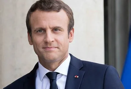 macron.JPG macron.JPG