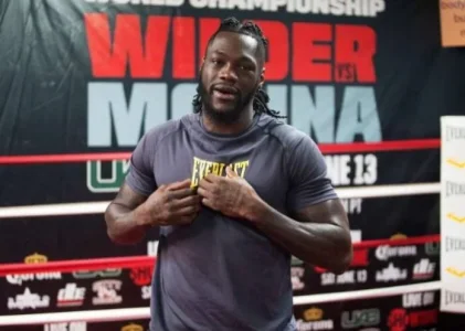 Deontay-Wilder.jpg Deontay-Wilder.jpg