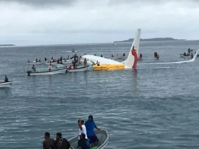 PM News Nigeria-plane crashes into sea.jpg PM News Nigeria-plane crashes into sea.jpg