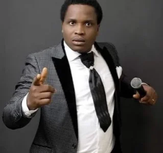 pastor.JPG pastor.JPG