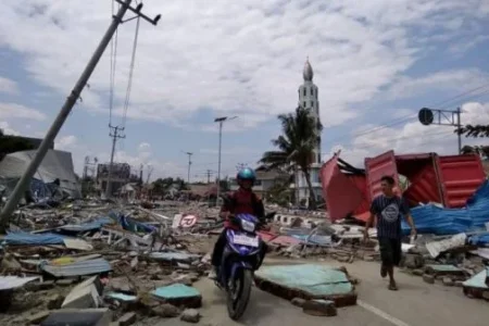 Sulawesi-Tsunami.jpg Sulawesi-Tsunami.jpg
