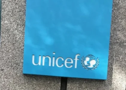 UNISEF.jpg UNISEF.jpg