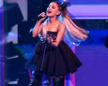 ariana.JPG ariana.JPG