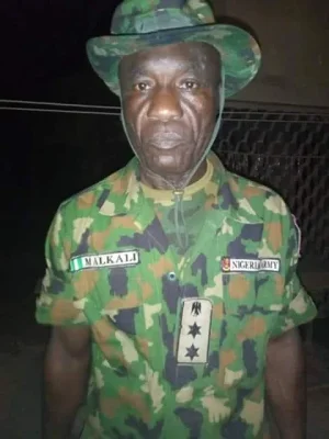 fake military officer.jpg fake military officer.jpg