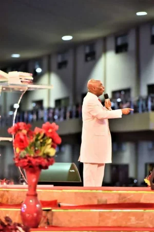 Bishop David Oyedepo.jpg Bishop David Oyedepo.jpg