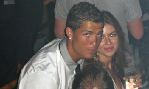 Cristiano-Ronaldo.jpg Cristiano-Ronaldo.jpg