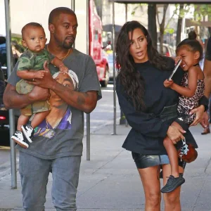 Kim Kardashian- Kanye West.jpg Kim Kardashian- Kanye West.jpg