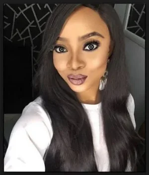 Toke Makinwa.jpg Toke Makinwa.jpg