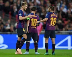 Alba.jpg Alba.jpg