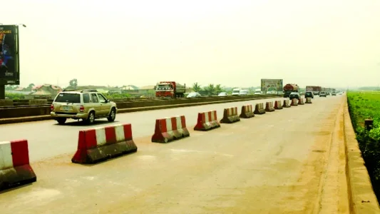 LONG-BRIDGE.jpg LONG-BRIDGE.jpg