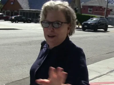 bette-midler.jpg bette-midler.jpg