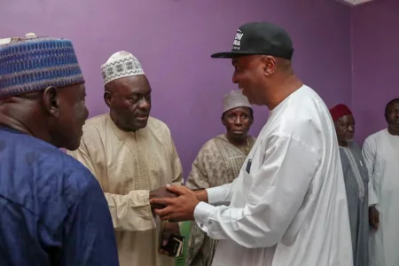 Dr. Saraki.jpg Dr. Saraki.jpg