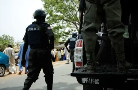 Nigeria-Police.jpg Nigeria-Police.jpg