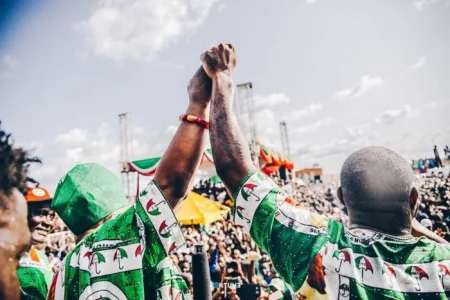 Davido with Senator Adeleke.jpg Davido with Senator Adeleke.jpg