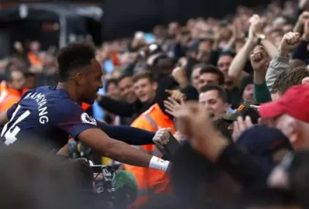 pierre.JPG pierre.JPG