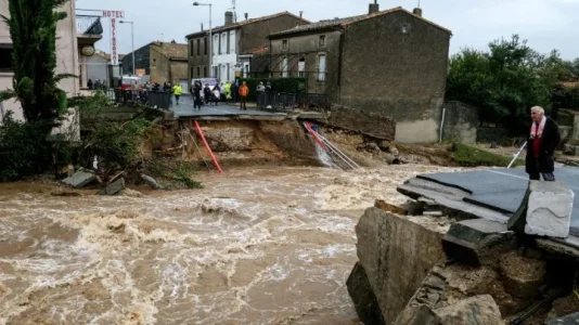 France-Flood.jpg France-Flood.jpg