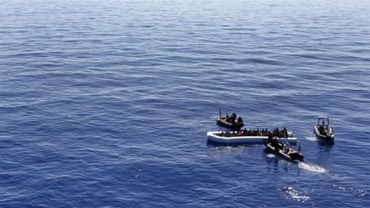 Mediterranean-Sea-African-Migrants-696x392.jpg Mediterranean-Sea-African-Migrants-696x392.jpg