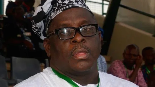 Prince Buruji Kashamu.jpg Prince Buruji Kashamu.jpg