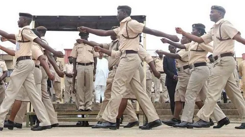 Nigerian Immigration officers.jpg Nigerian Immigration officers.jpg