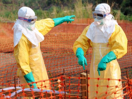 ebola-workers.jpg