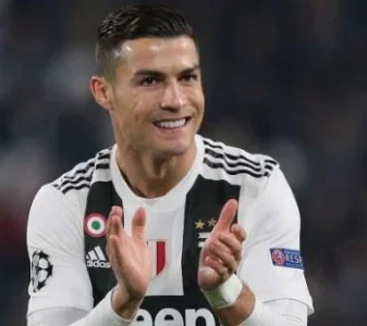 ronaldo.JPG ronaldo.JPG