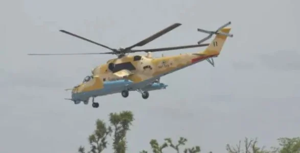 heli.JPG heli.JPG
