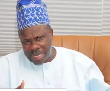 amosun.JPG amosun.JPG