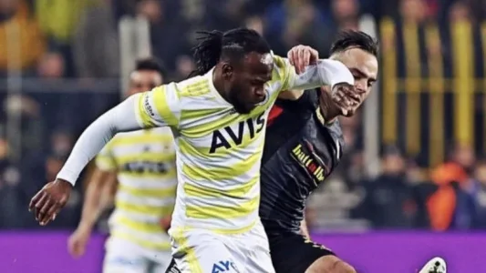 Victor-Moses.jpg Victor-Moses.jpg