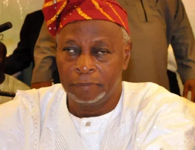 Chief Olu Falae.jpg Chief Olu Falae.jpg