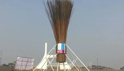 broom.jpg