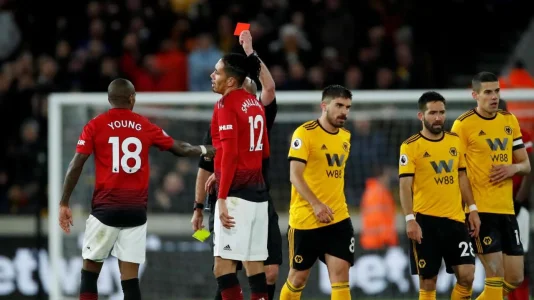 wolves-and-man-u.jpg