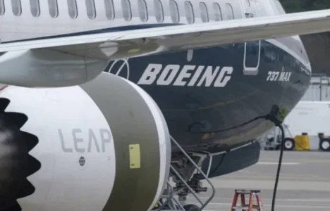 Boeing.jpg Boeing.jpg