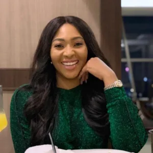Lilian Esoro.jpg Lilian Esoro.jpg