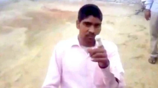 Man-chops-off-own-finger-after-voting-for-wrong-party-in-elections-600x336.jpg Man-chops-off-own-finger-after-voting-for-wrong-party-in-elections-600x336.jpg