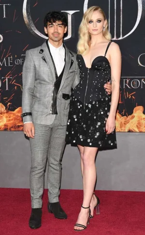 Joe Jonas and Sophie Turner.jpg Joe Jonas and Sophie Turner.jpg