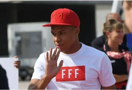 Mbappe.JPG Mbappe.JPG