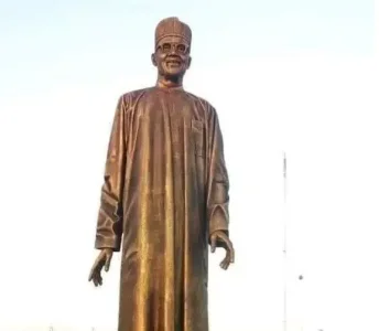 buhari statue.PNG
