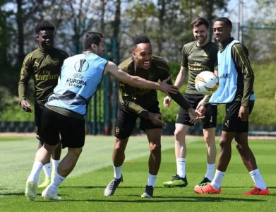 Arsenal-Europa-training.jpg Arsenal-Europa-training.jpg