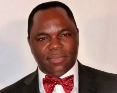 tunde.JPG tunde.JPG