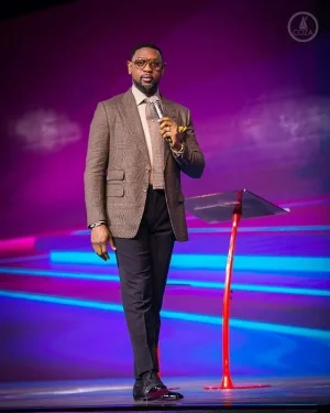 Biodun-Fatoyinbo.jpg Biodun-Fatoyinbo.jpg
