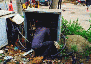 cable-thief1-300x211.gif cable-thief1-300x211.gif