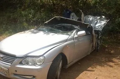 Wangechi car crash (4).jpg Wangechi car crash (4).jpg