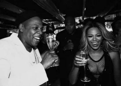 Beyonce and Jay Z sipping Champagne (1).jpg Beyonce and Jay Z sipping Champagne (1).jpg