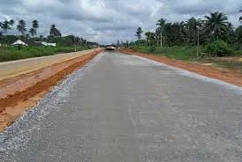 east-west road.jpg east-west road.jpg