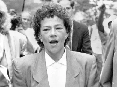 Elizabeth Lederer.jpg Elizabeth Lederer.jpg
