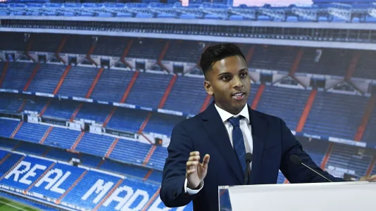 Rodrygo Silva de.jpg