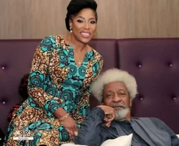 Wole Soyinka and Mo Abudu.jpg Wole Soyinka and Mo Abudu.jpg