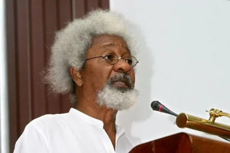 Wole Soyinka.jpg Wole Soyinka.jpg