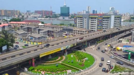 lagos.JPG