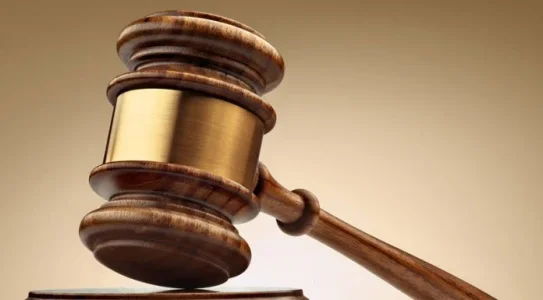 court gravel.jpg court gravel.jpg